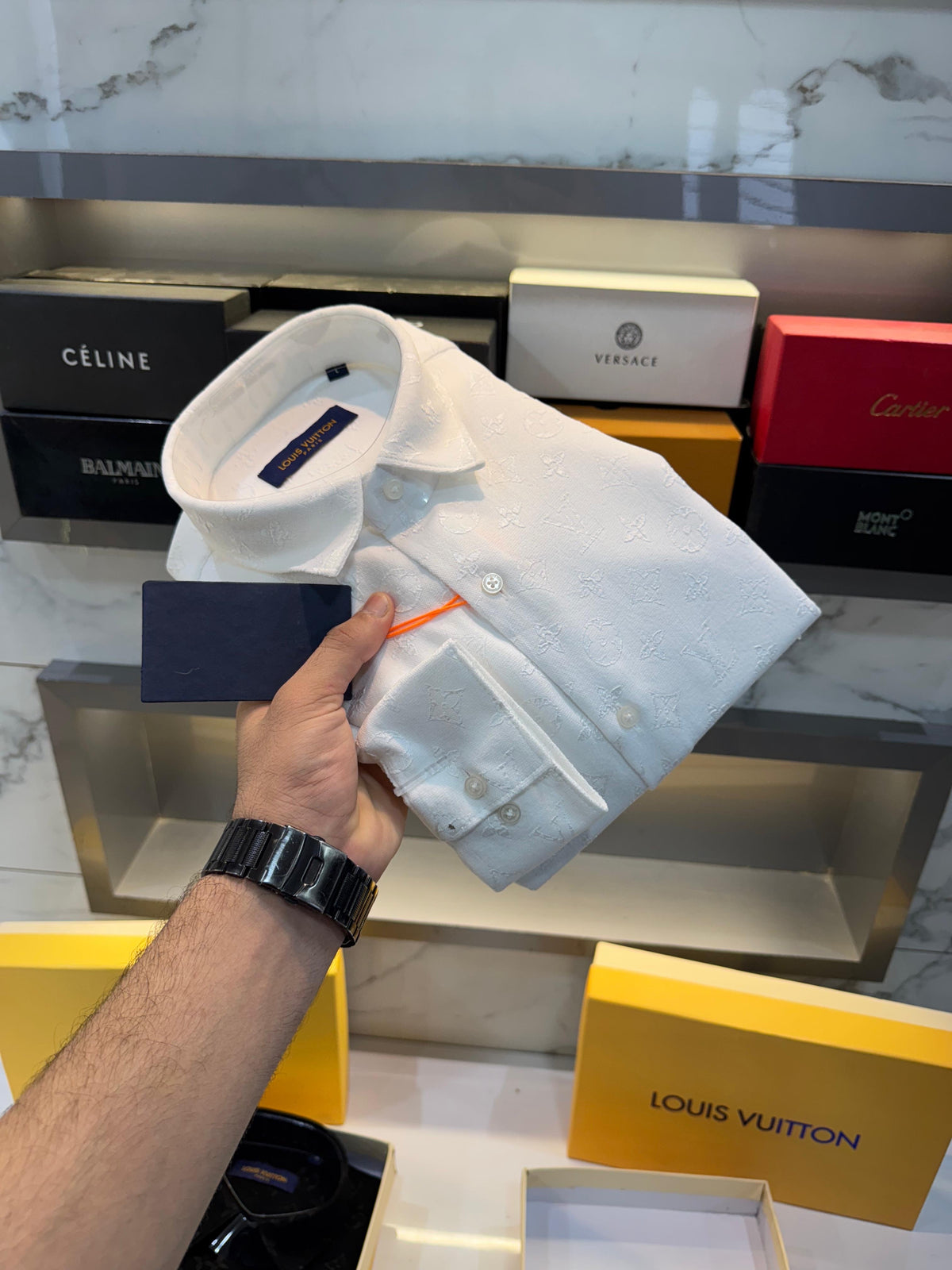 Louis Vuitton Wahit MonogR..am! Lu...x..ury Shirt With Premium Box Packing And Carry Bag