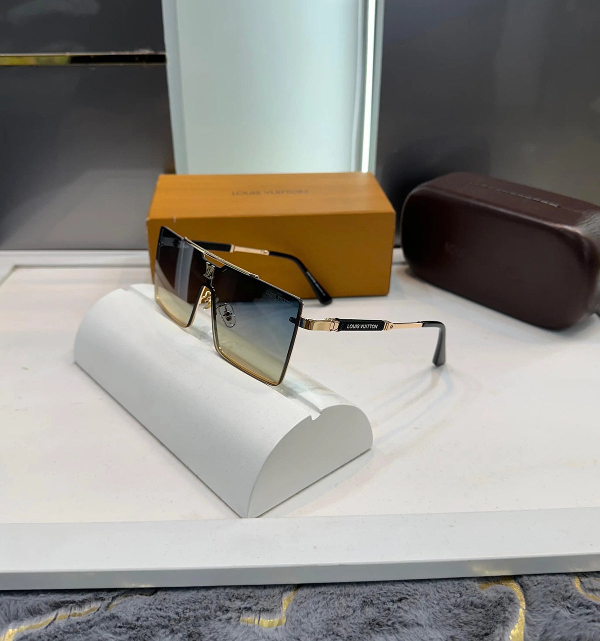 Louis Vuitton Gold Multi Premium Shades 4112