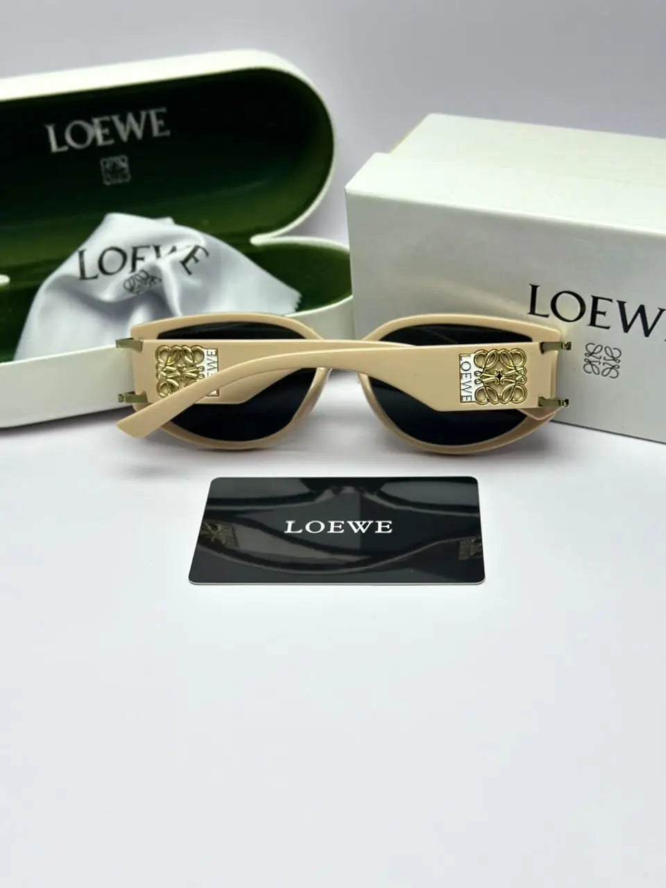 Loewe 5013 Pink