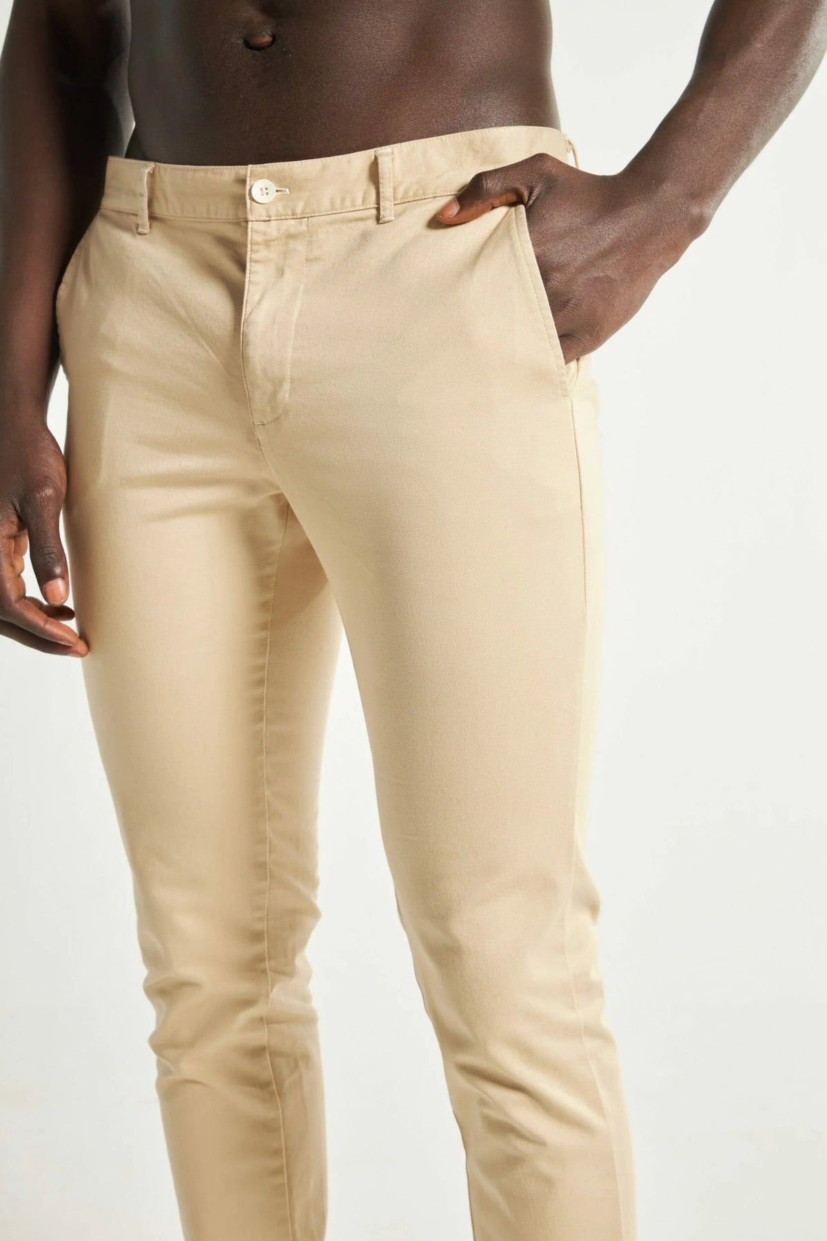 Men’s Mild Sand Slim-Fit Chinos