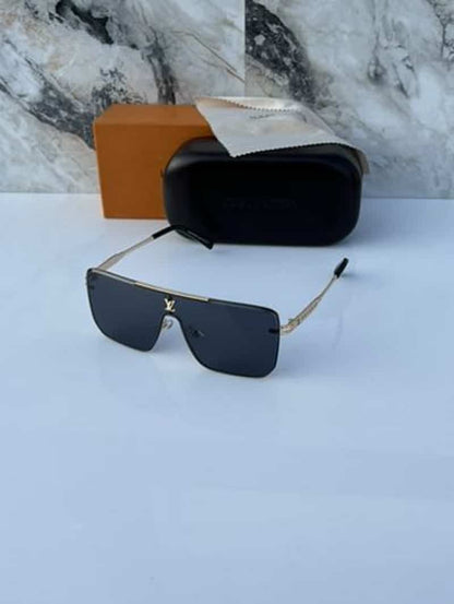 Louis_vuitton_297_gold_black
