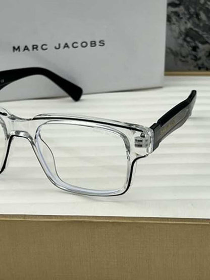 marc_jacobs_1117_transparent_plano