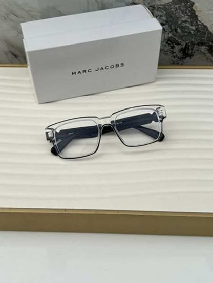 marc_jacobs_1117_transparent_plano