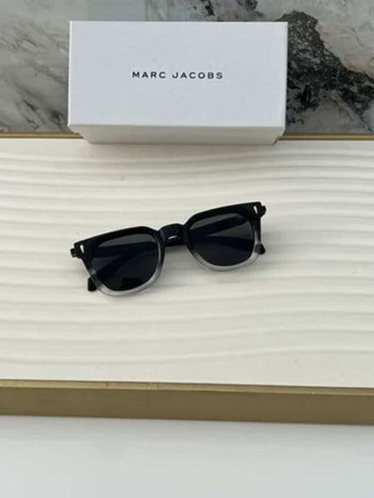 Marc_jacobs_98369_black_white