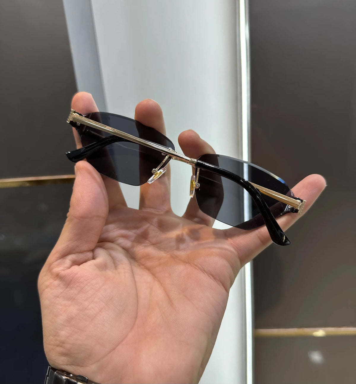 Fend i Gold Black Designer Premium Shades 8864