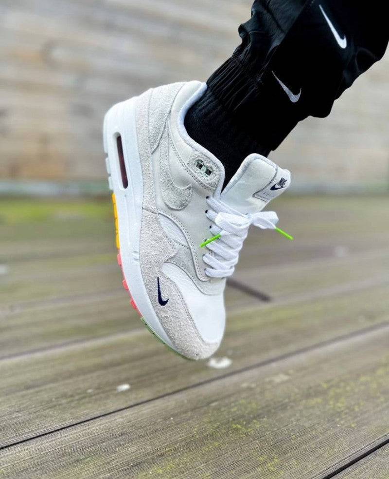 Nikee Airmax 1 Premium Pom Pom Polka Dots