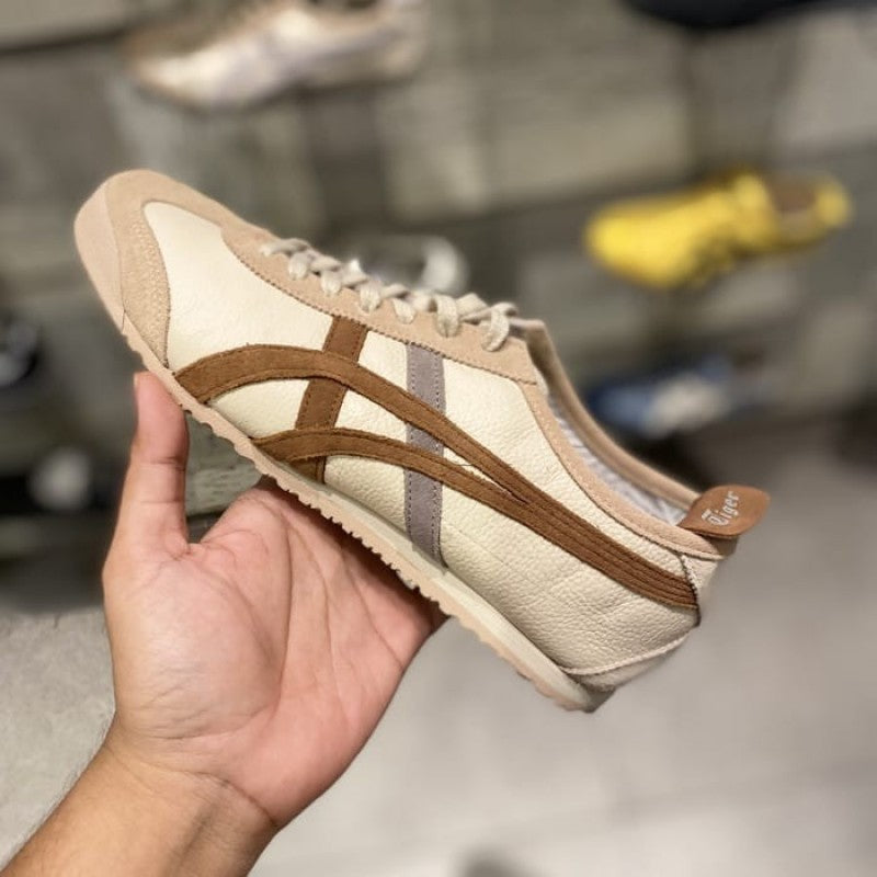 Onitsuk a Tiger Mexico 66 Cream Khaki Carbon 