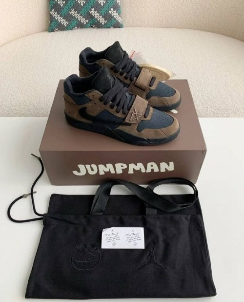 NIKEE AIR JORDAN TRAVIS SCOTT JUMPMAN JACK DARK MOCHA