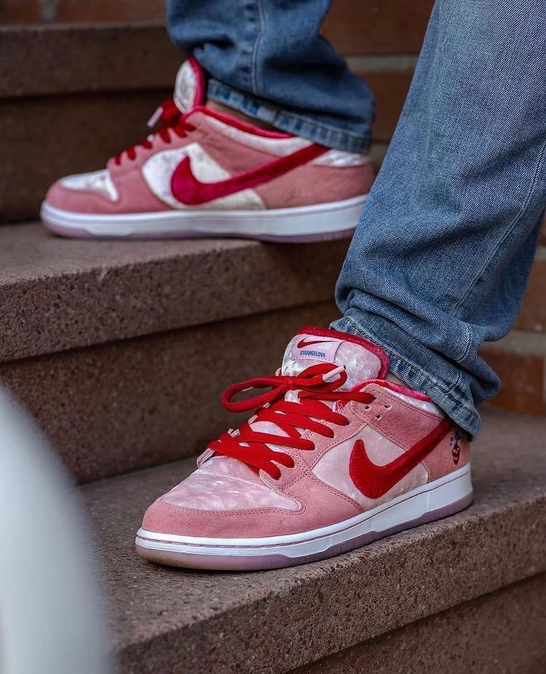 NK. Dunk Low Strange Love