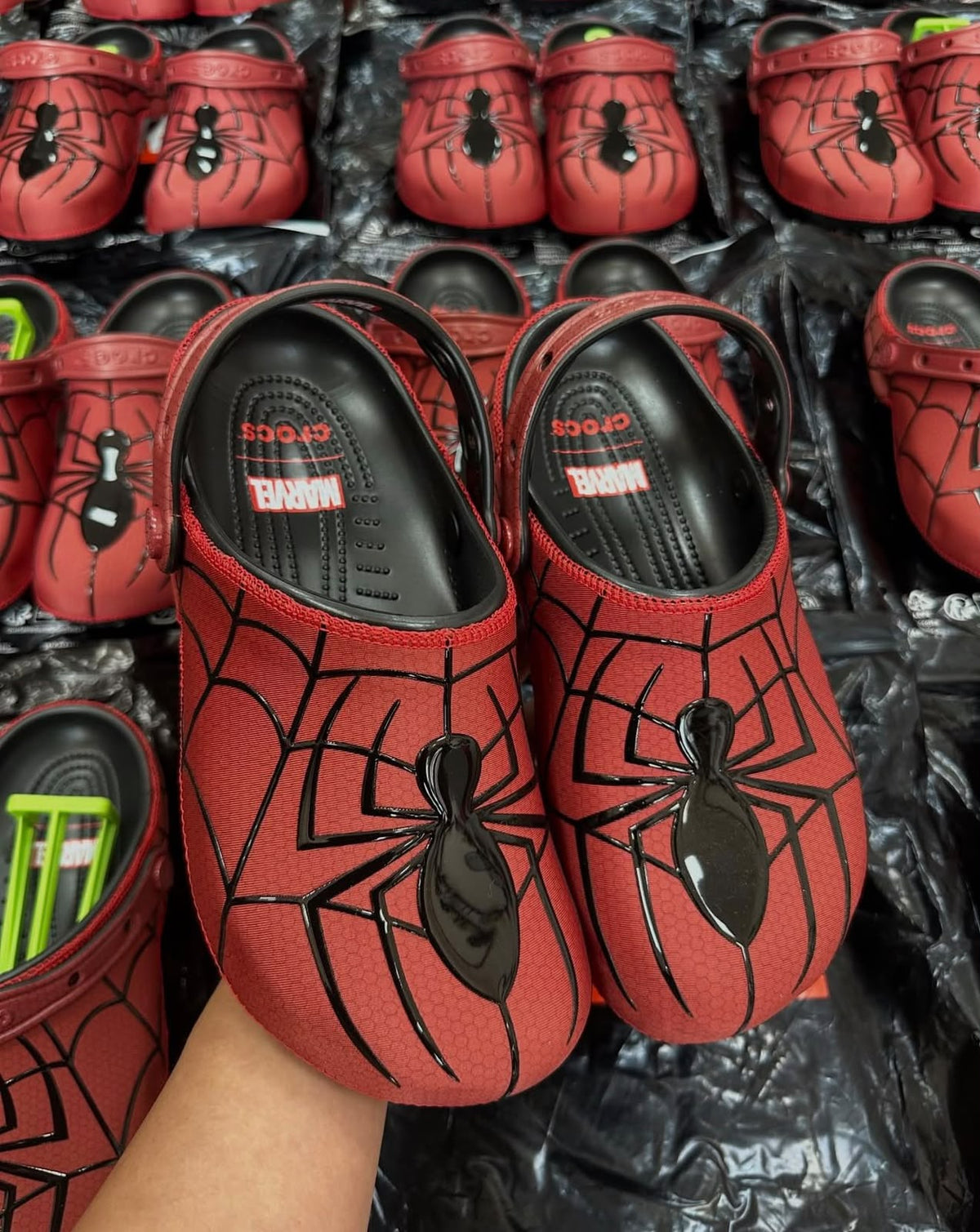 Crocs x Marvel Spider Neo Classic